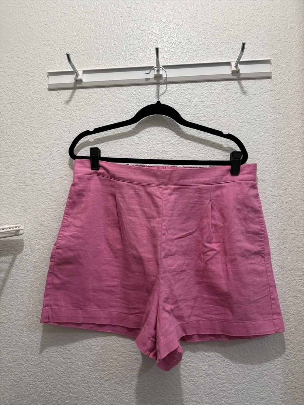 Madewell High-Waist Pink Tailored Shorts